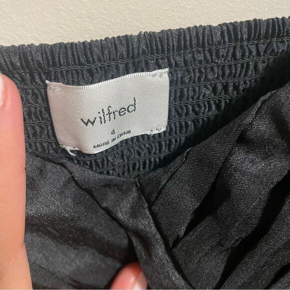 Aritzia Wilfred Rhapsody Crop Blouse Black- Size 4 - Picture 4 of 8